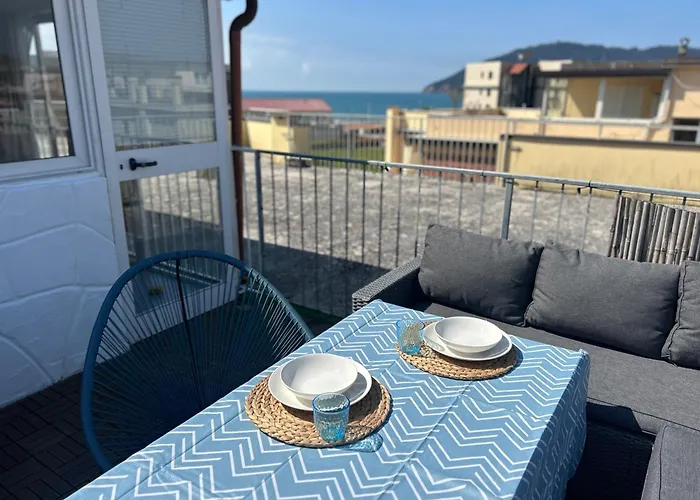 Cosy With Terrace View In Sarzana Italy Appartamento Marinella di Sarzana
